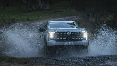 إم جي تطلق MG U9 2026 بتصميم «بيك أب»