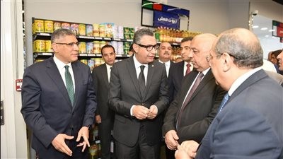 فاروق والنجار والجبالي يفتتحون فرع «كاري أون» بمقر المدينة