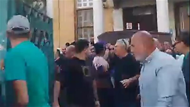 تشييع جثمان محمد