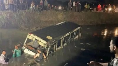 إصابة 3 أشخاص بينهم رضيع بحادث انقلاب بالدقهلية