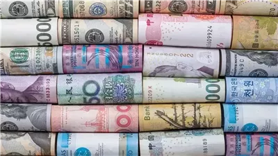 تحركات ملحوظة في أسعار العملات أمام الجنيه اليوم الجمعة