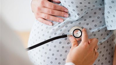 الحمل العنقودي.. علامات تحذيرية يجب الانتباه إليها فورا 
