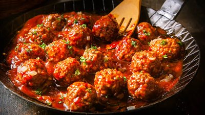 طريقة تحضير كفتة بالصلصة بطعم شهي مميز