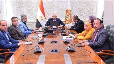 وزير العمل يصدر توجيهات لمديريات «القاهرة والجيزة والقليوبية والشرقية»