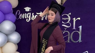 ساندي حسنين تهنئ ابنة شقيقتها بتخرجها.. فخر العائلة وبداية رحلة إعلامية واعدة