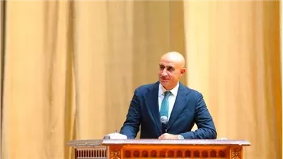 لا تحويل بين النظامين.. التعليم يوضح قواعد الاختيار بين الثانوية العامة والبكالوريا