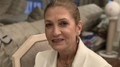 والدة أصالة تحتفي بعودة ابنتها إلى الشام بعد سنوات من الغياب