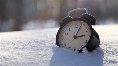 التوقيت الشتوي 2026 في مصر.. تأخير الساعة 60 دقيقة بهذا الموعد