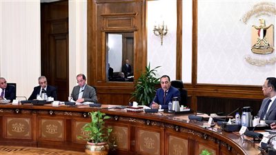 رئيس الوزراء يتابع مستجدات مشروعات تكنولوجيا المعلومات والتحول الرقمي