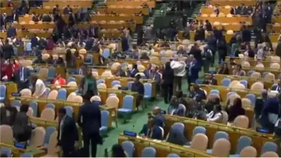 77 وفدًا يغادرون قاعة الجمعية العامة للأمم المتحدة مع بدء كلمة نتنياهو