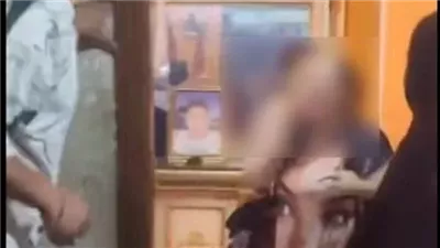 فيديو استغاثة سيدة من ضرب أبنائها لها يثير الجدل.. والأمن يفحص الواقعة