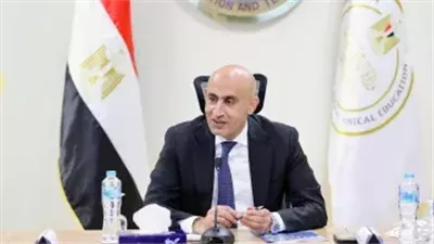 التعليم تبدأ تقنين أوضاع معلمي الحصة فوق 45 عامًا وتوقيع عقود موسمية